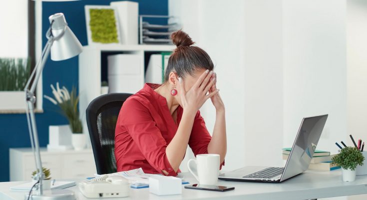 Mistakes to Avoid While Choosing Hybrid Cloud for Small Businesses